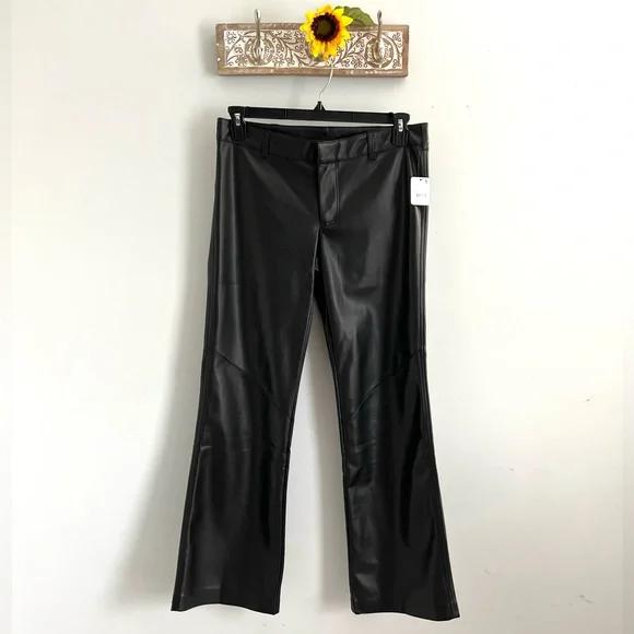 🌟FREE PEOPLE Love Language Black Vegan Leather Low-Rise Pants-Sizes 8 & 10 - Picture 8 of 15